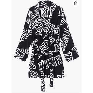 Victoria Secret PINK Short Cozy Robe